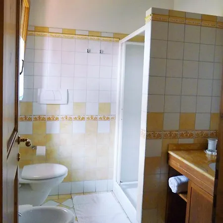 Pian Del Pigro ファームステイ *